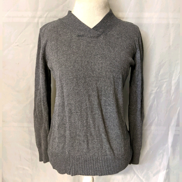 White Stag sweater - Picture 1 of 4